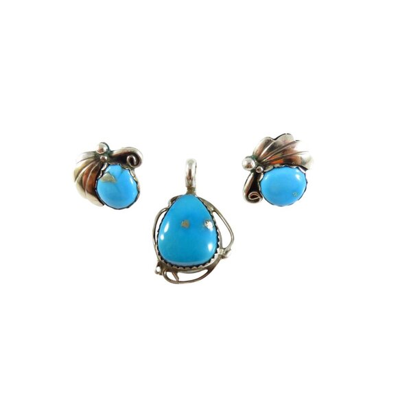 Sterling Silver Navajo Turquoise Pendant & Earrings Set Signed TT - 1" & 1/2" - Picture 1 of 8